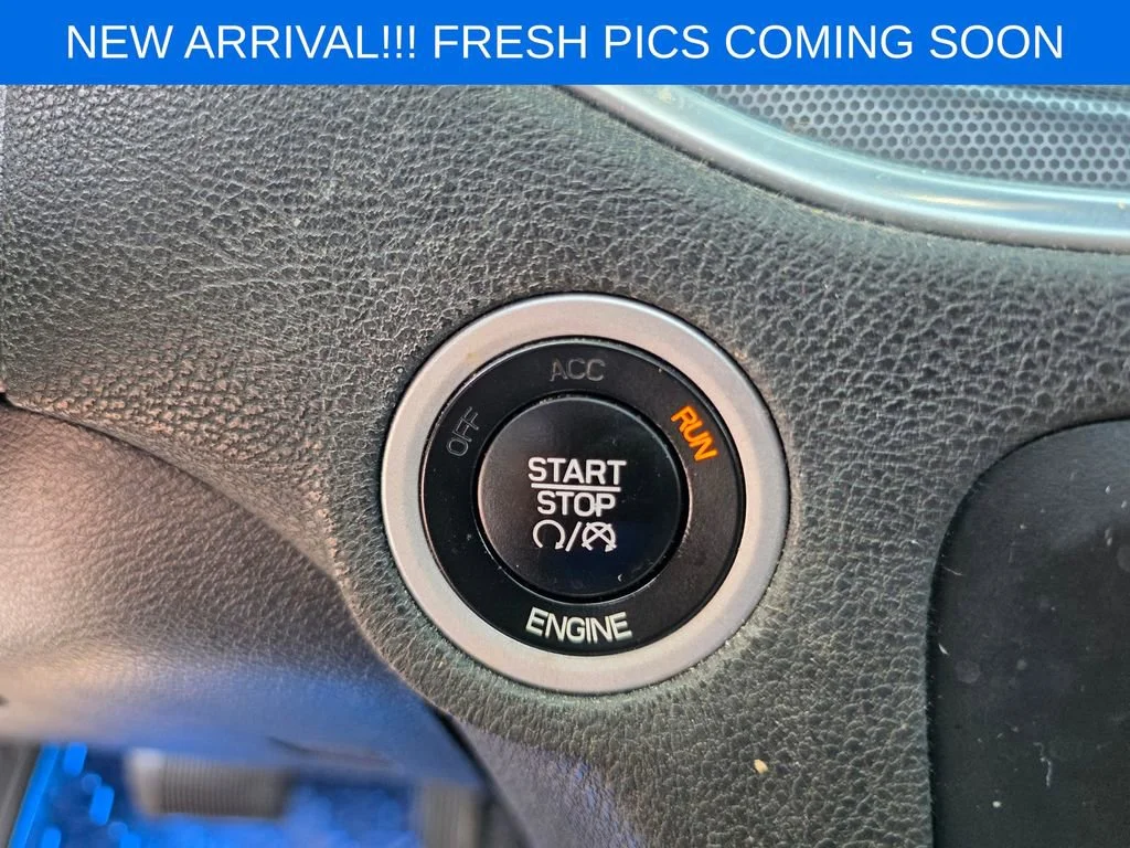 Used 2016 Blue Dodge SXT image 13