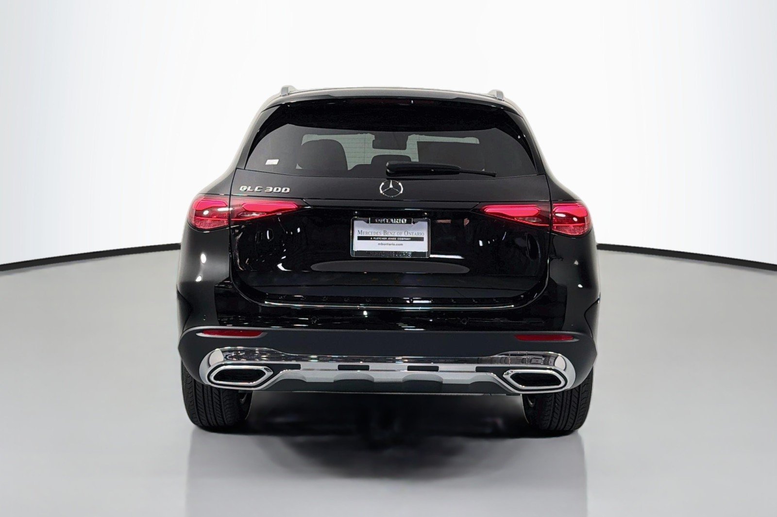 New 2026 Black Mercedes-Benz GLC 300 SUV image 3
