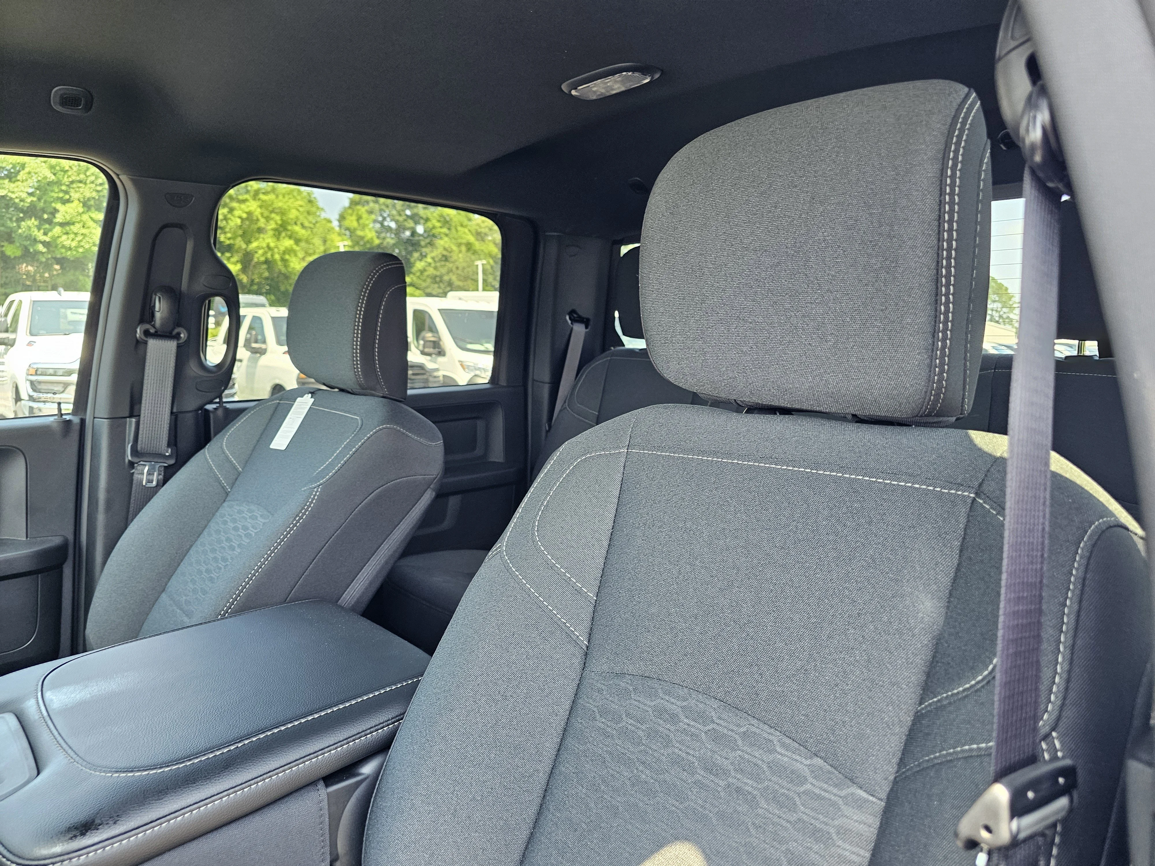 2025 RAM 2500 Tradesman - Photo 19