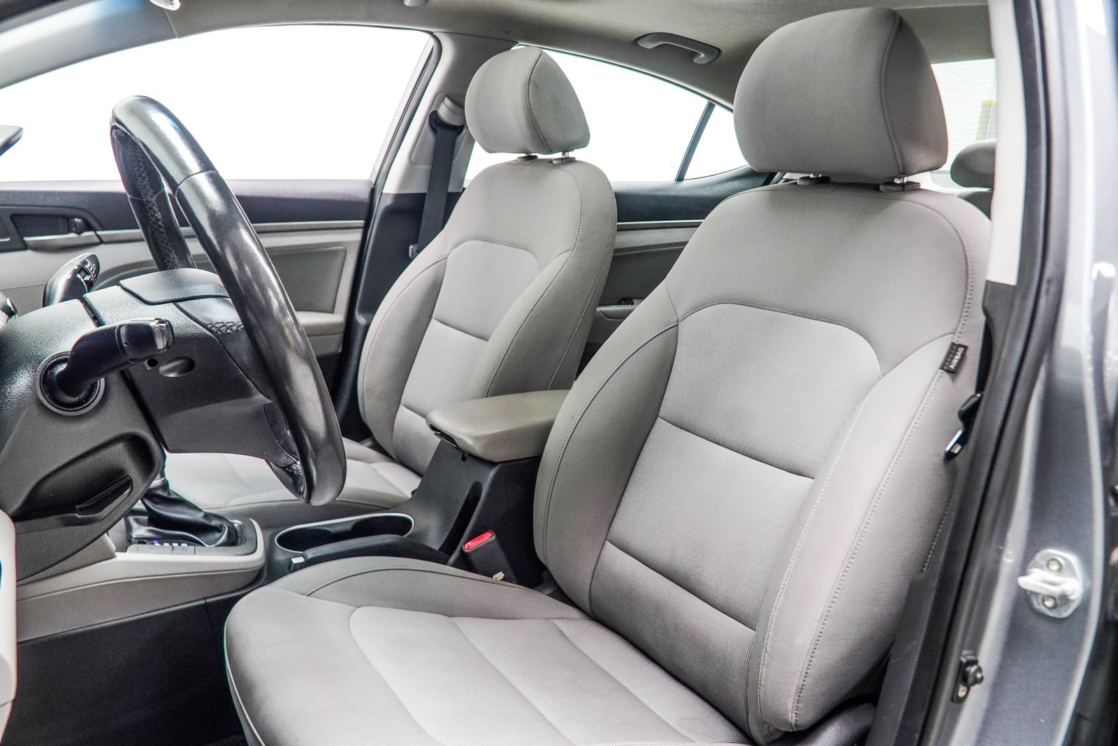 Used 2018 Gray Hyundai Value Edition image 34
