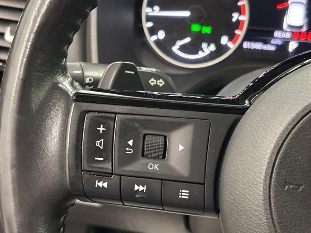 Used 2022 Red Nissan SV image 23