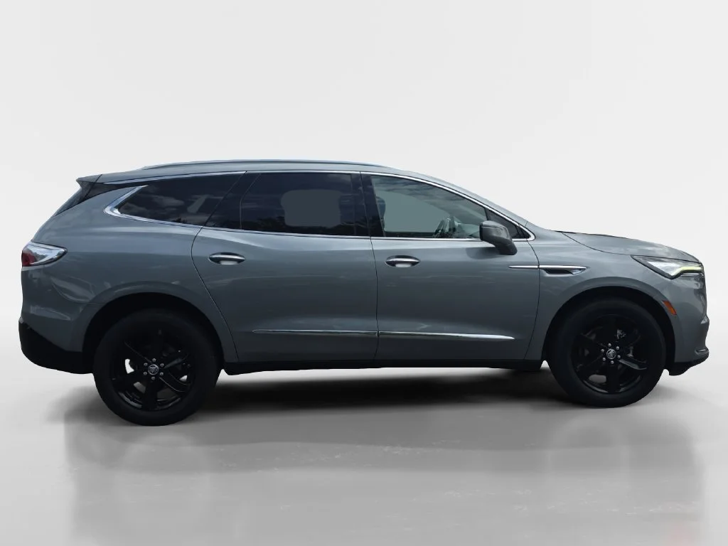Used 2023 Moonstone Gray Metallic Buick Essence image 3