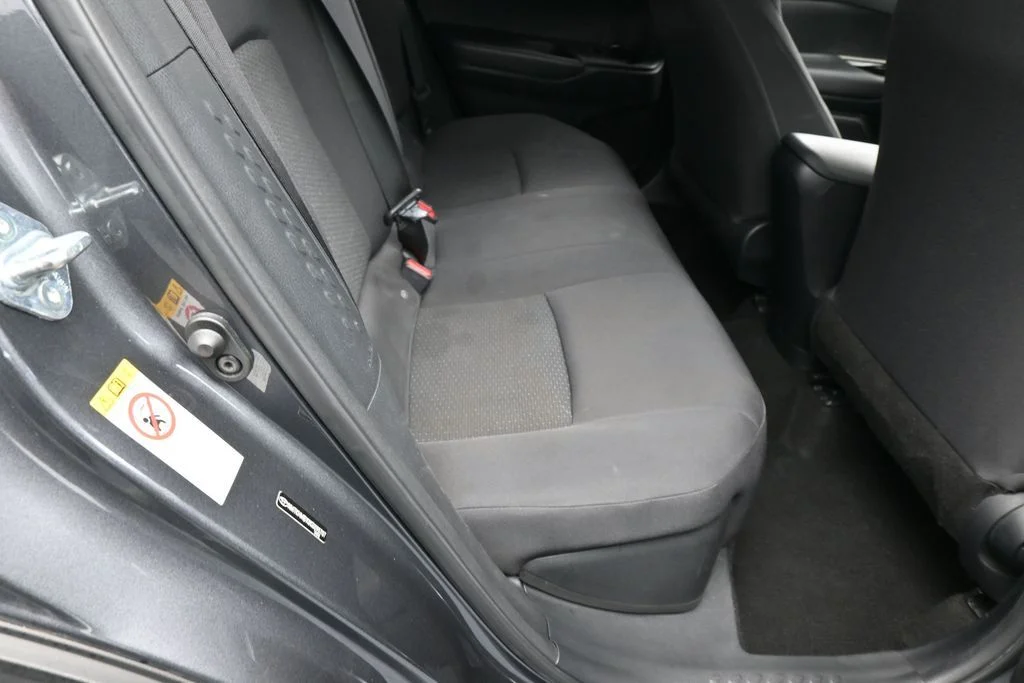 Used 2019 Magnetic Gray Metallic Toyota XLE image 32