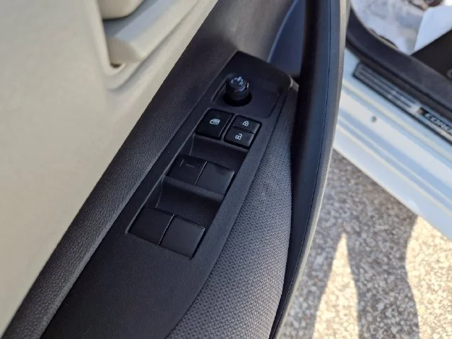 Certified Used 2022 White Toyota LE image 14