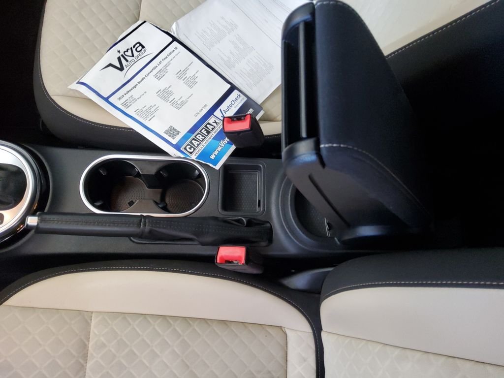2019 Volkswagen Beetle SE - Photo 23
