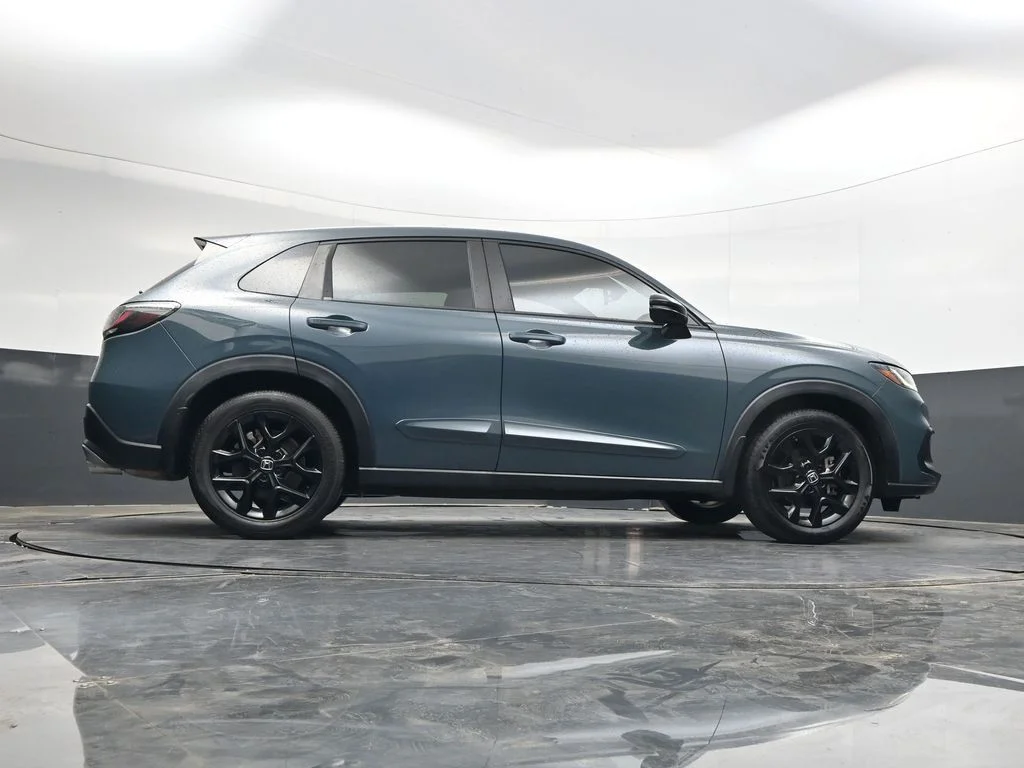 Used 2023 Modern Steel Metallic Honda Sport image 30