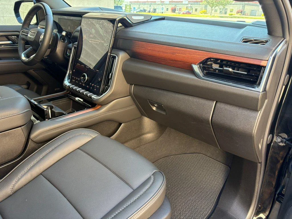2026 GMC Yukon DENALI - Photo 25