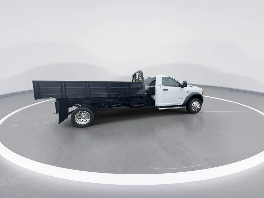 Used 2024 White Ram SLT image 9