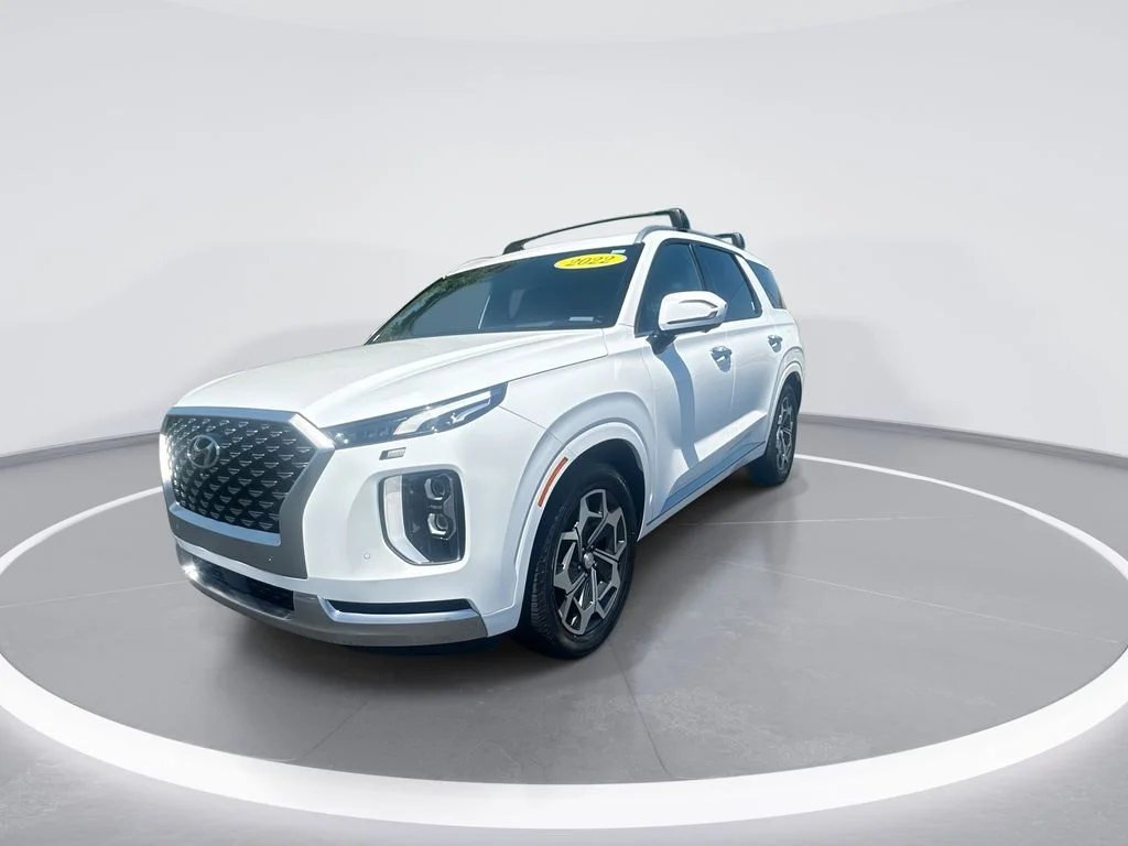 Used 2022 White Hyundai Calligraphy image 4