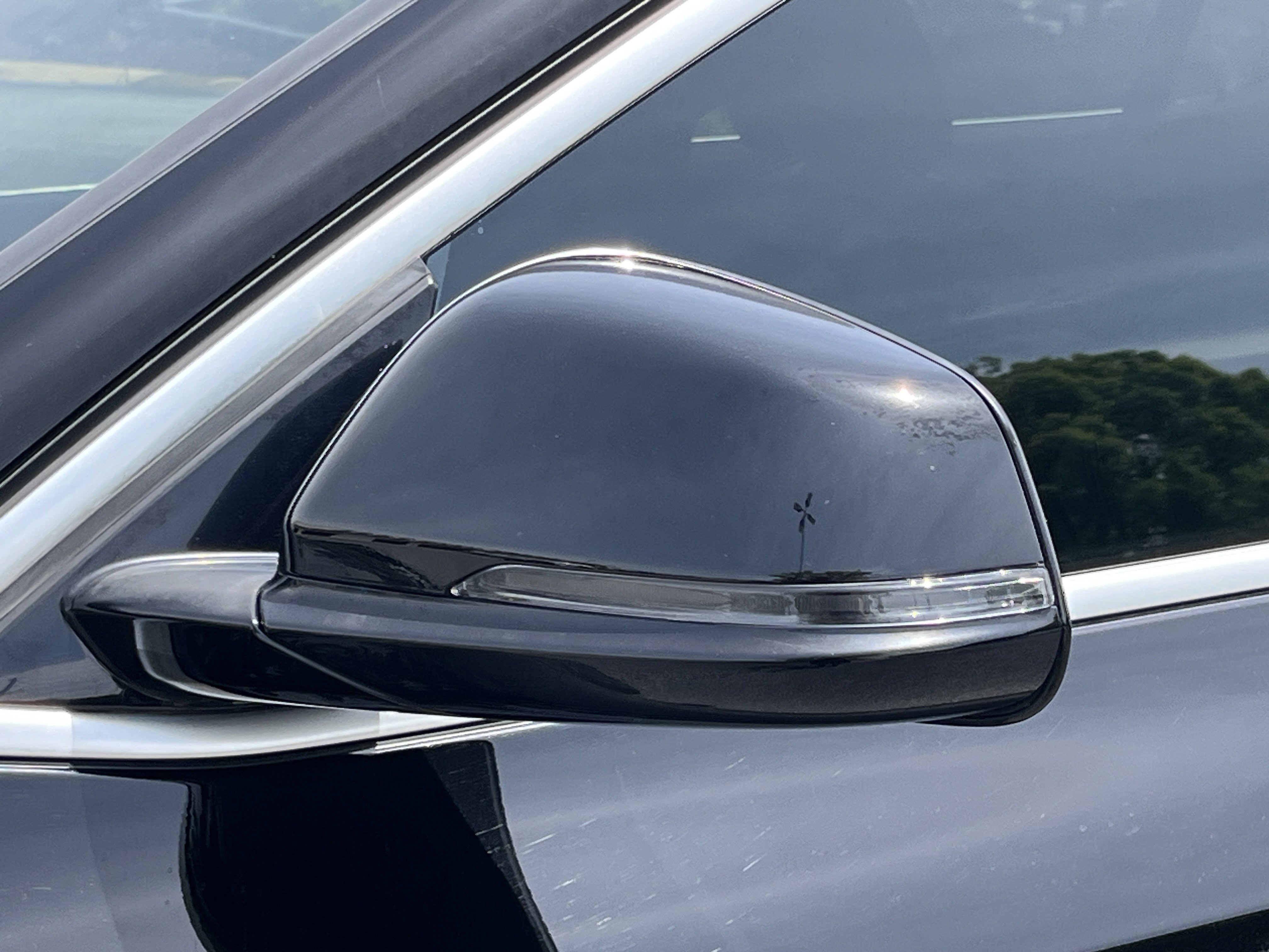 Used 2020 Jet Black BMW sDrive28i image 30