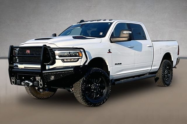 Used 2024 White Ram Laramie image 1