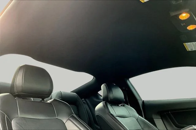 2022 Ford Mustang GT Premium - Photo 26