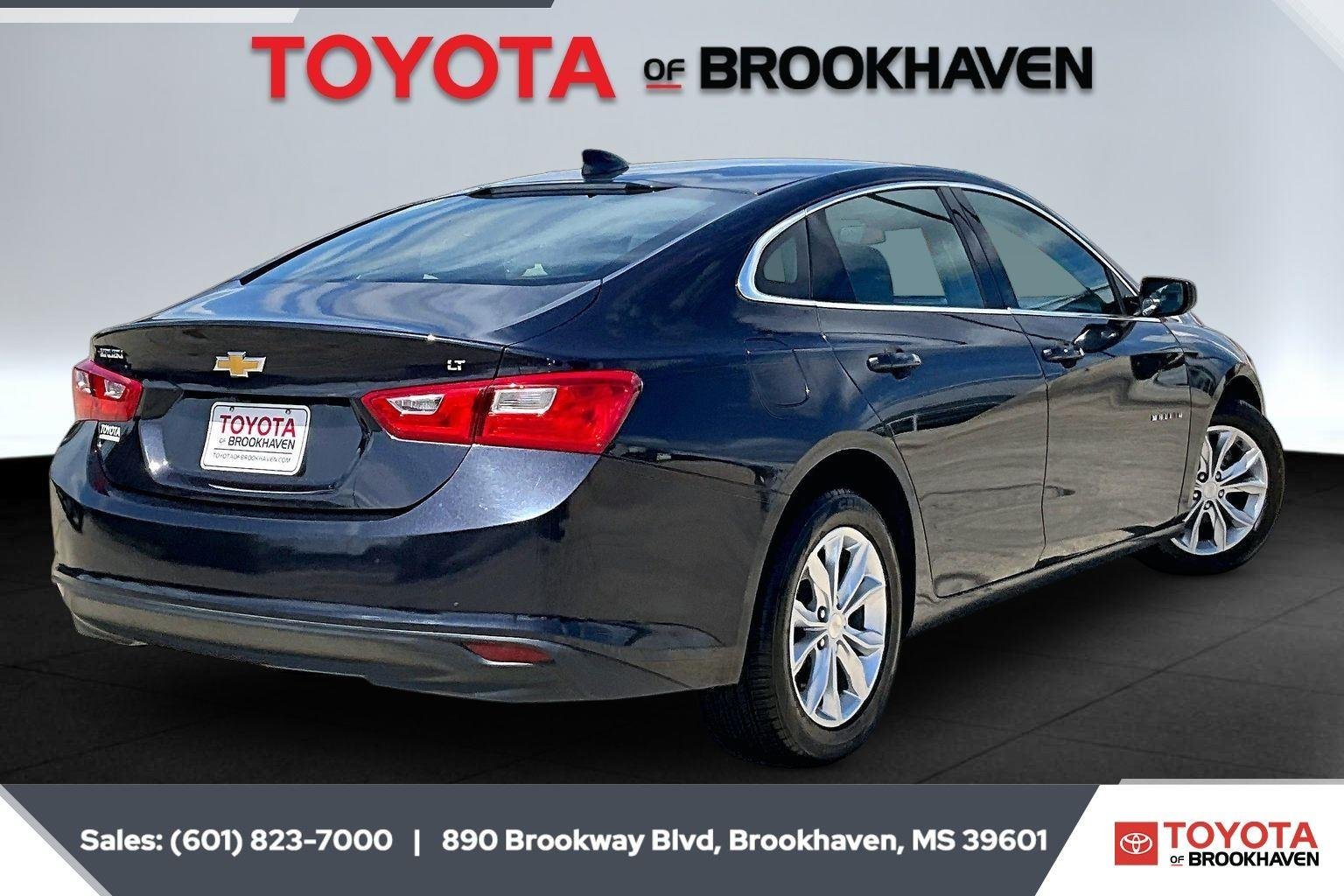 Used 2023 Dark Ash Metallic Chevrolet LT image 11