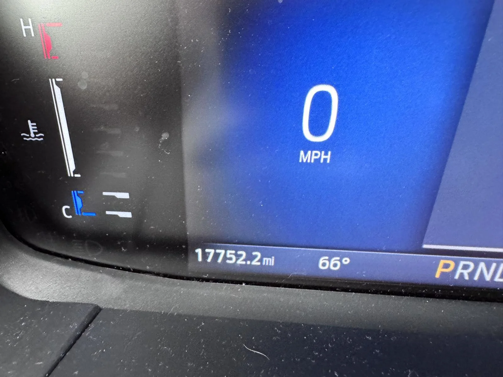 Used 2023 Cinnabar Red Ford Active image 20