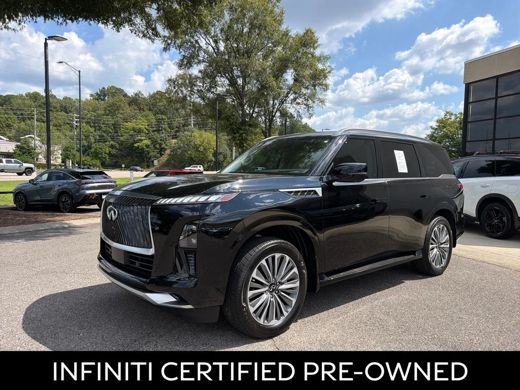 Certified Used 2026 Black Obsidian INFINITI LUXE image 5