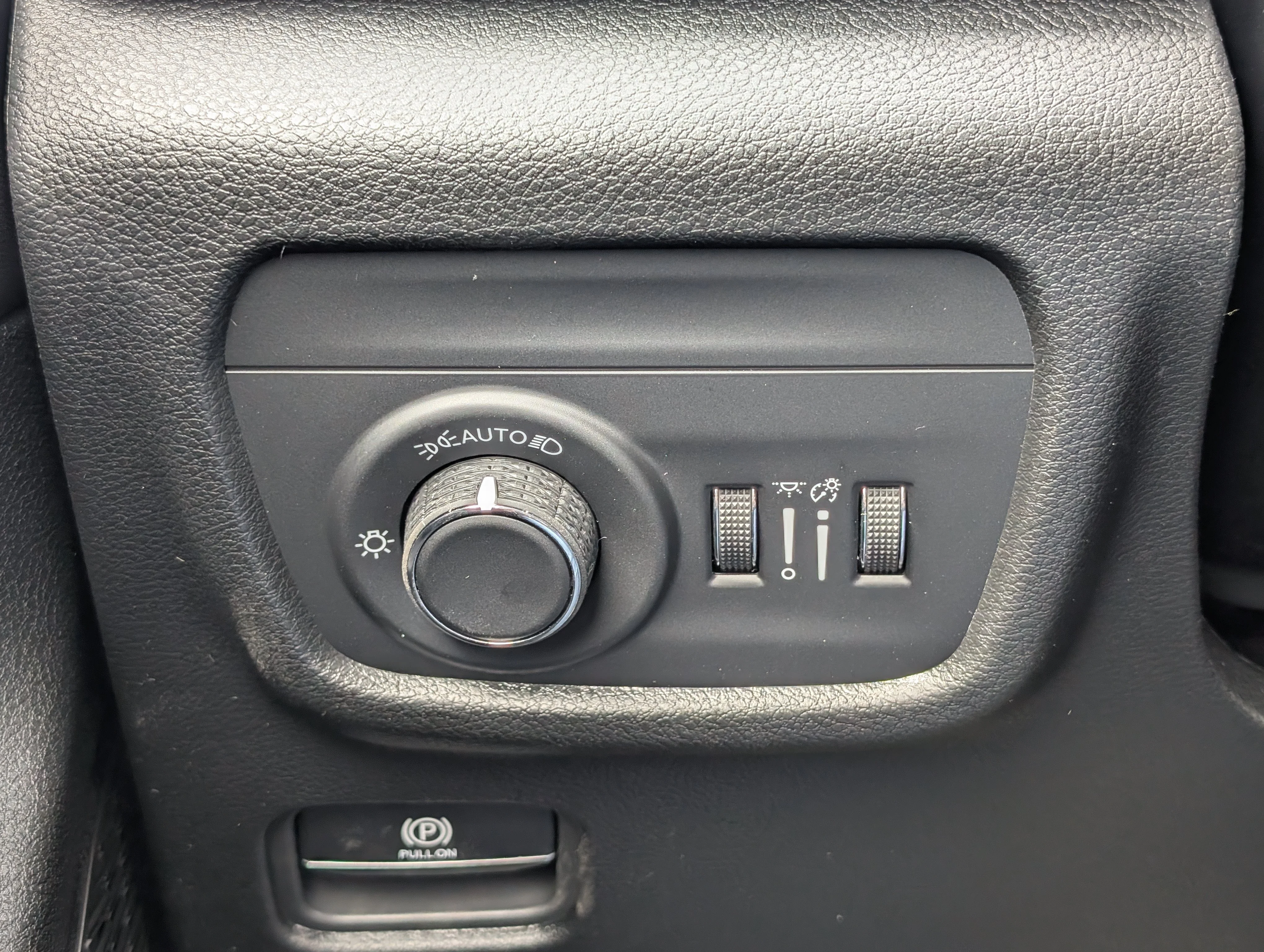 New 2026 Bright White Jeep Laredo image 29