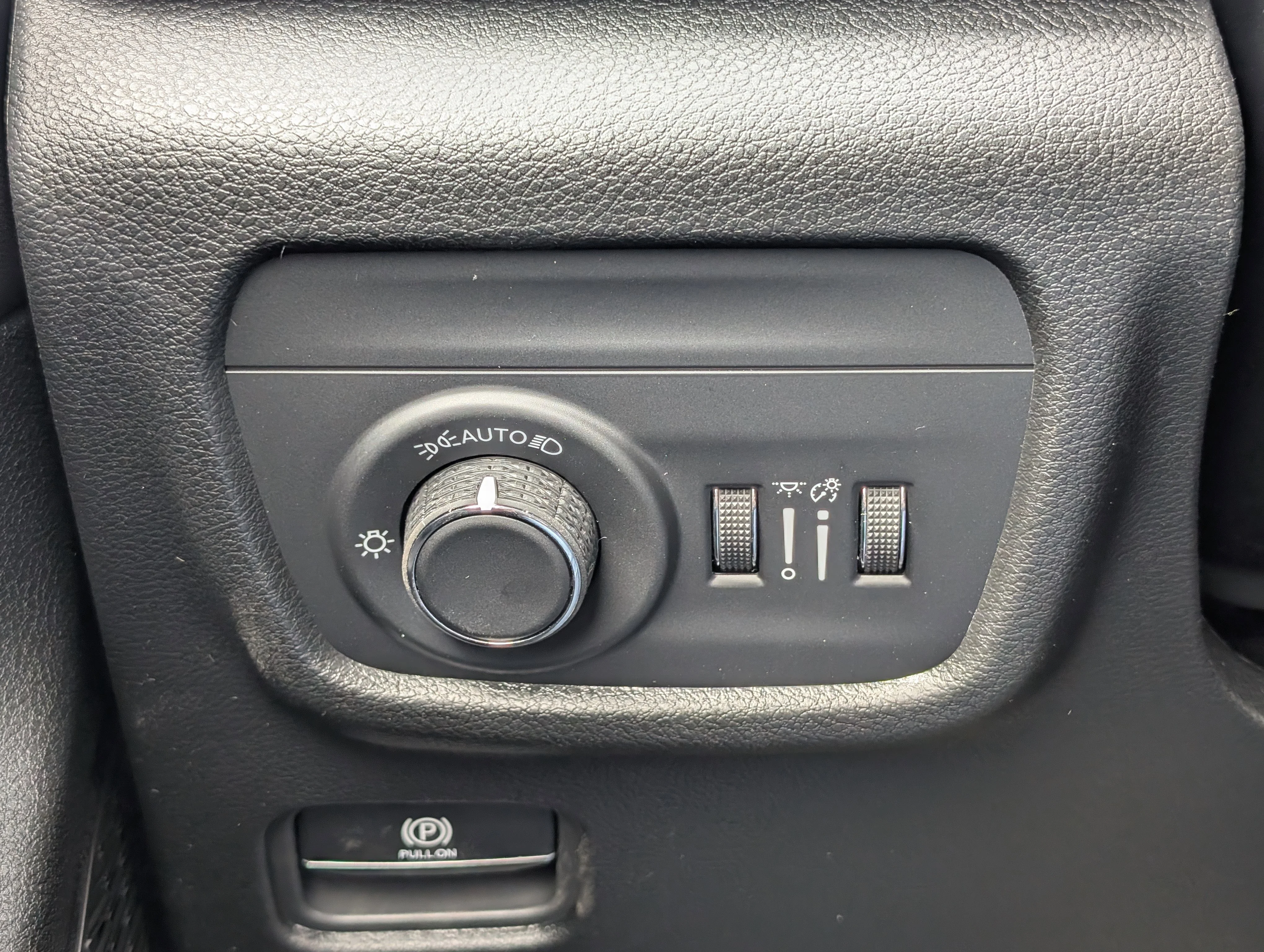 New 2026 Bright White Jeep Laredo image 29