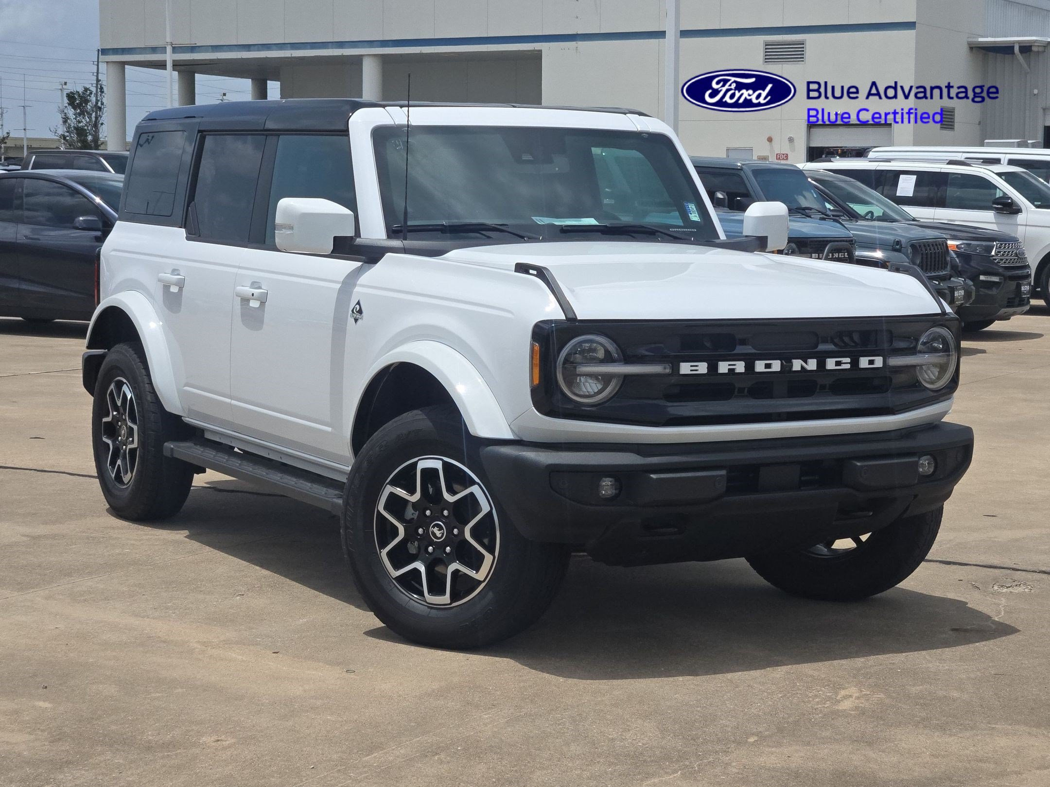 Used 2024 Blue Ford Outer Banks image 1