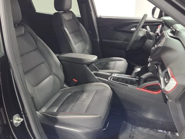 Used 2022 Black Chevrolet RS image 17