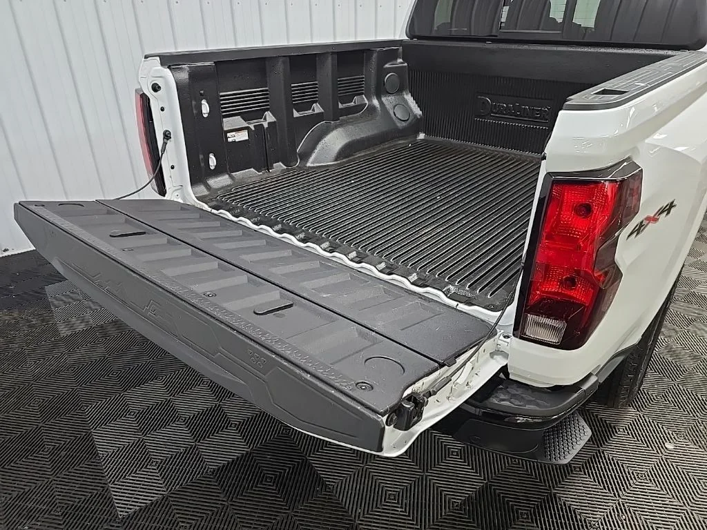 Used 2026 White Chevrolet Work Truck image 13