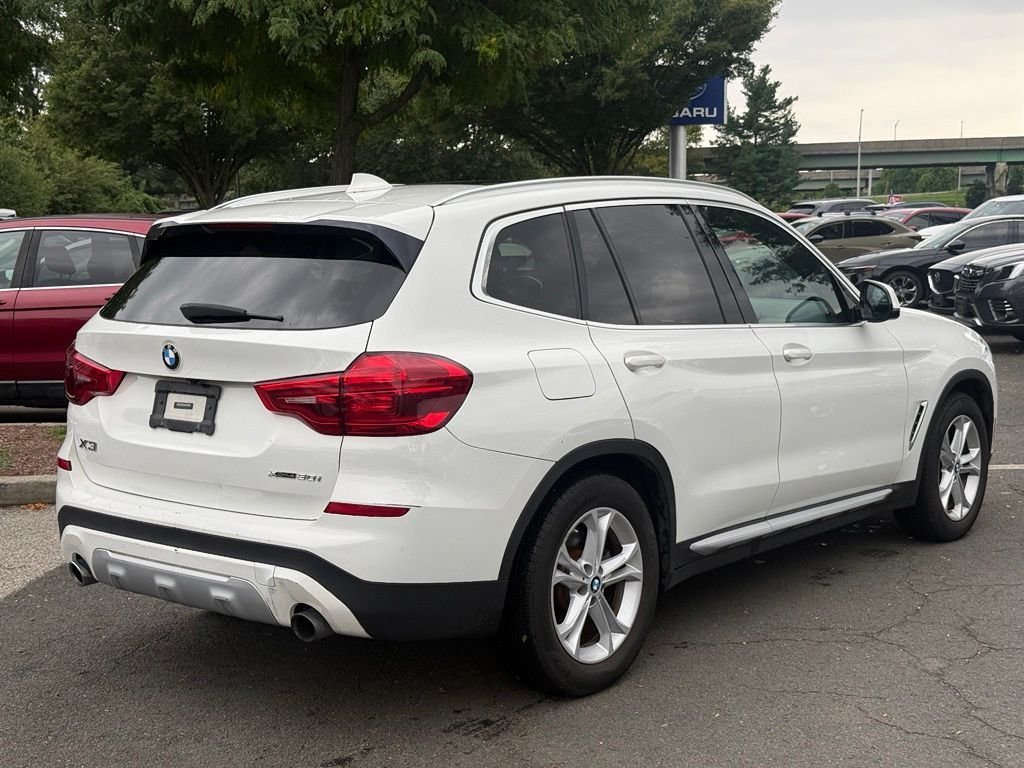 Used 2018 Alpine White BMW xDrive30i image 6
