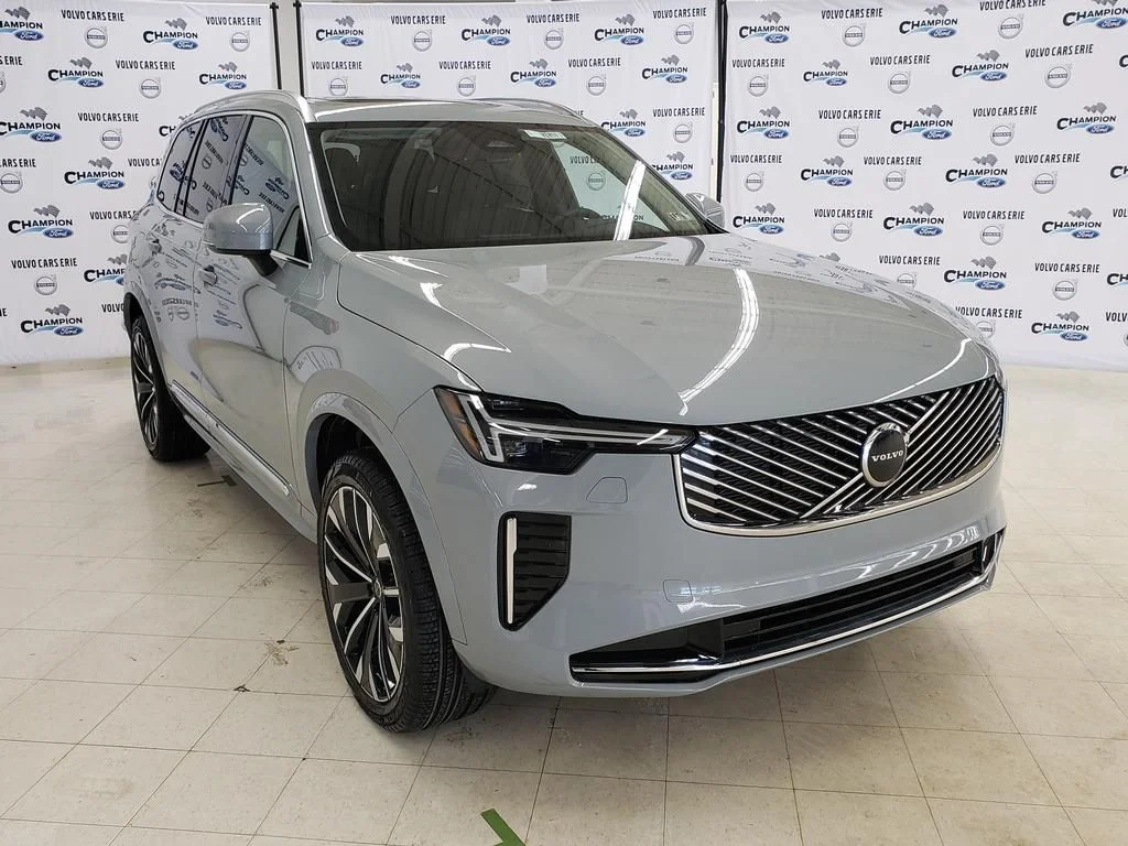 2026 Volvo XC90 B5 Core Bright 4WD's photo