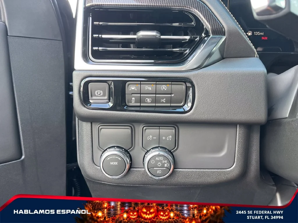 New 2027 Onyx Black GMC Elevation image 21