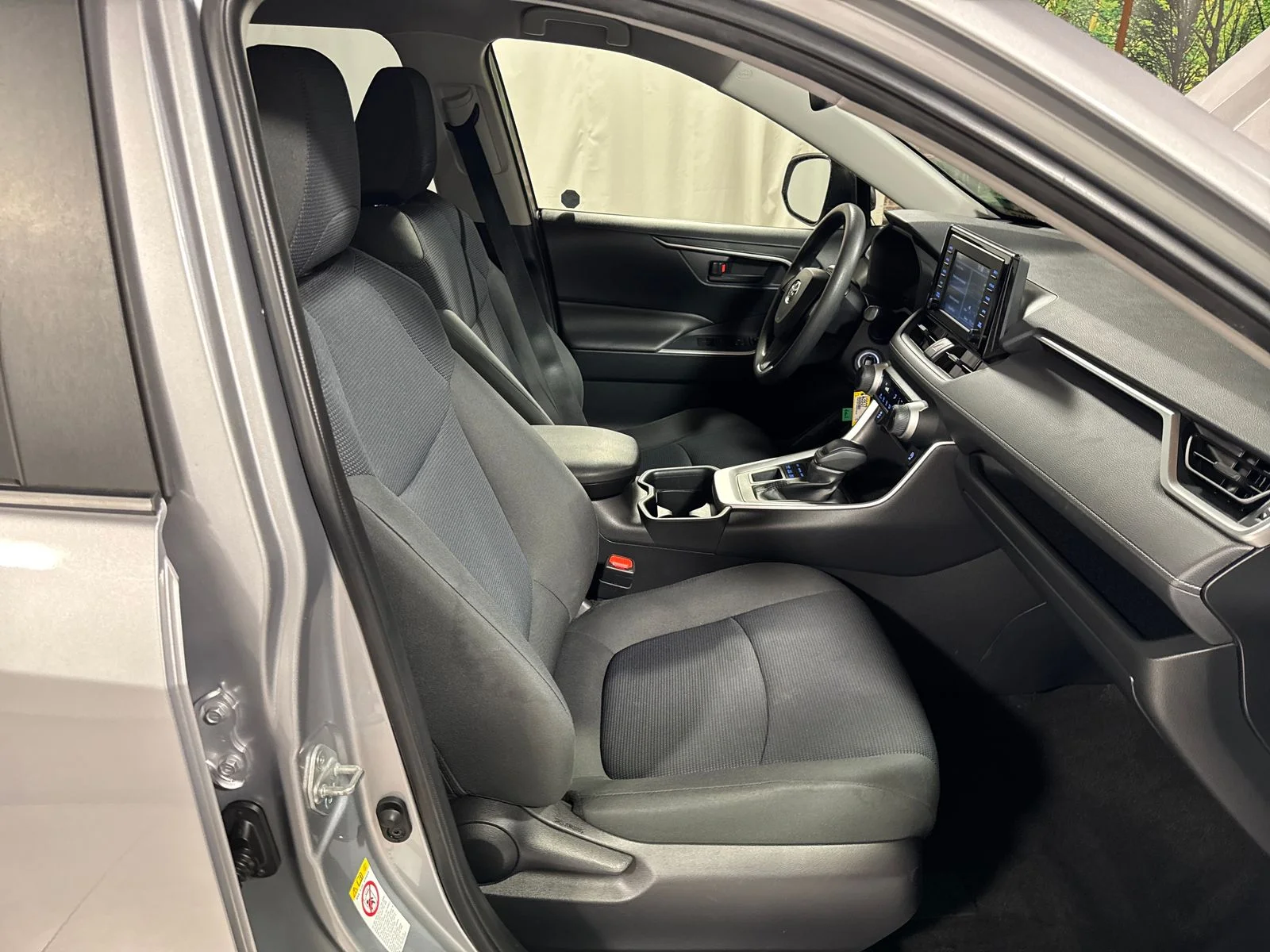Used 2019 Silver Sky Metallic Toyota LE image 27