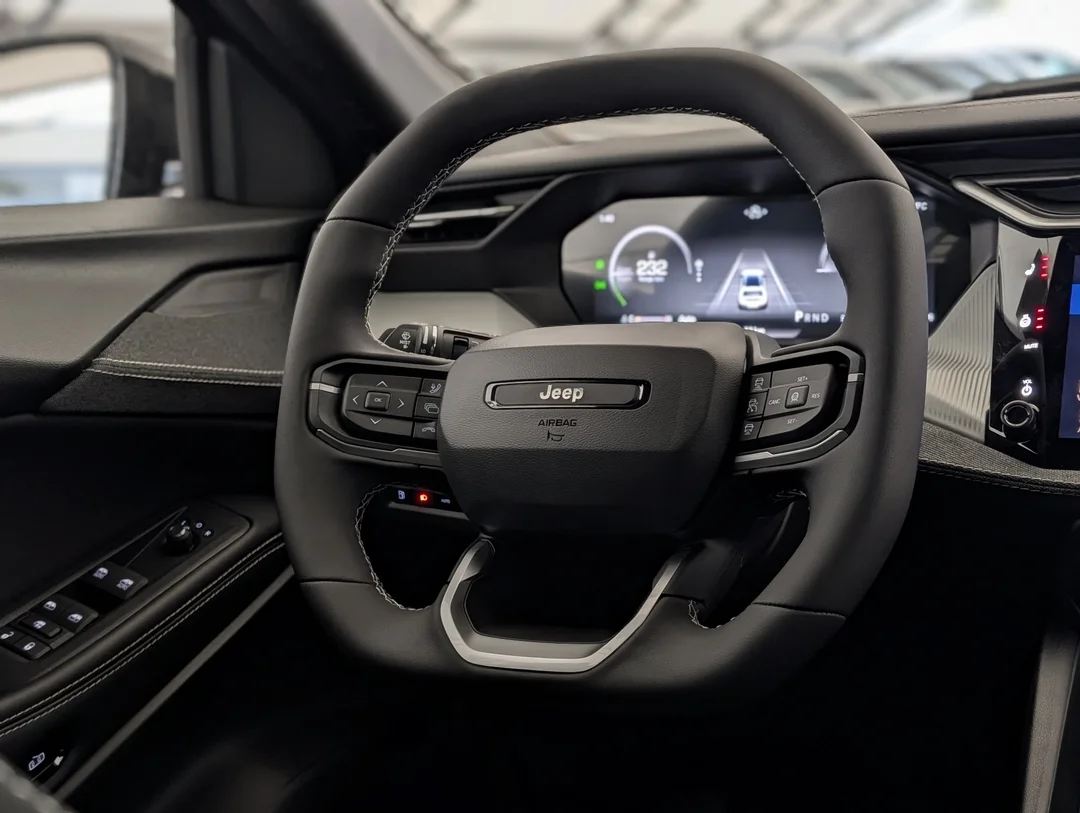 New 2026 Black Jeep Laredo - - 4x4 - 1.6L Turbo Hybrid - Uconnect 5 w/ 12.3 Screen & More! image 16