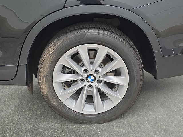 Used 2017 Black Sapphire Metallic BMW xDrive28i image 33
