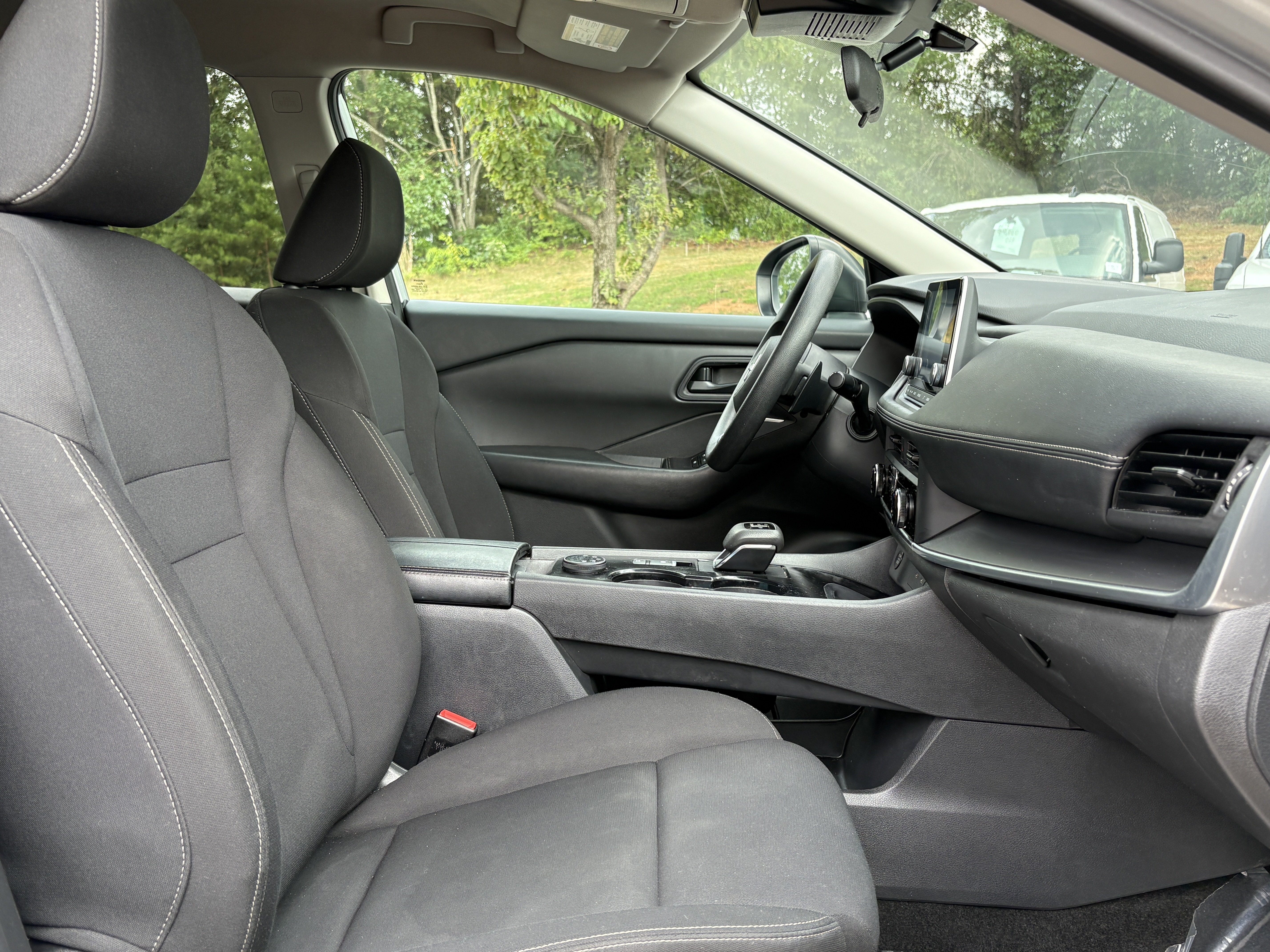 Used 2024 Brilliant Silver Metallic Nissan S image 13
