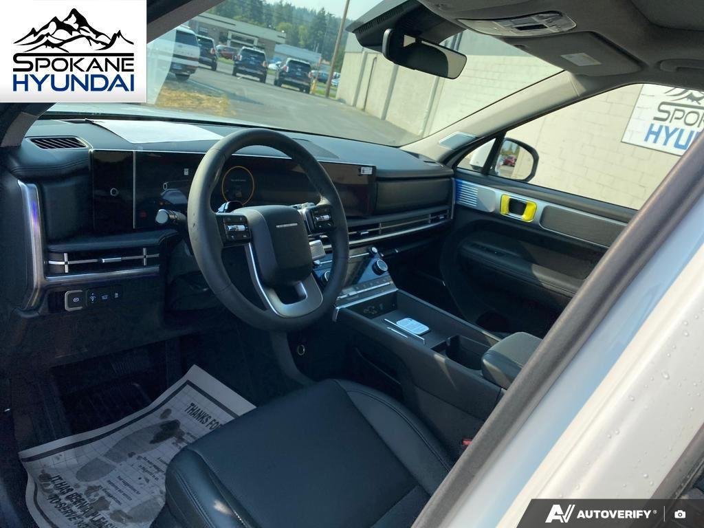 2026 Hyundai Santa Fe Limited - Photo 16