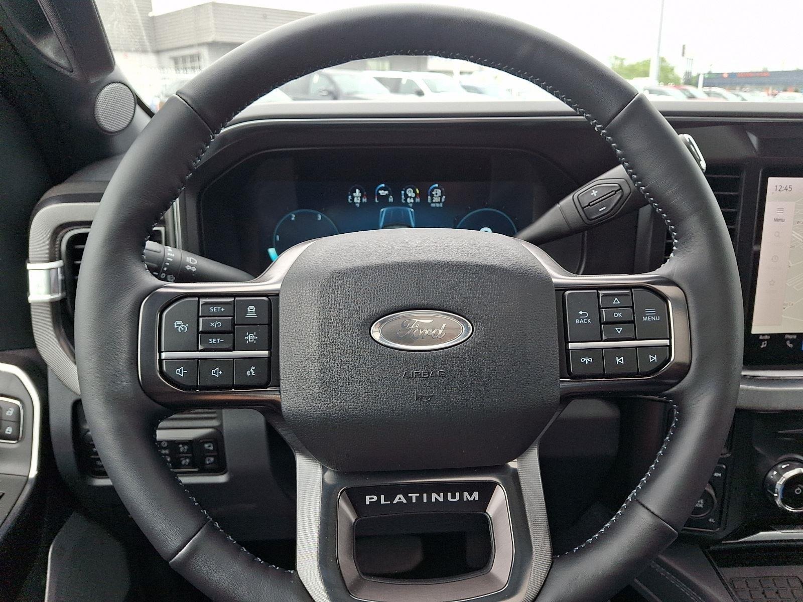 2026 Ford F-350 Super Duty Platinum - Photo 15