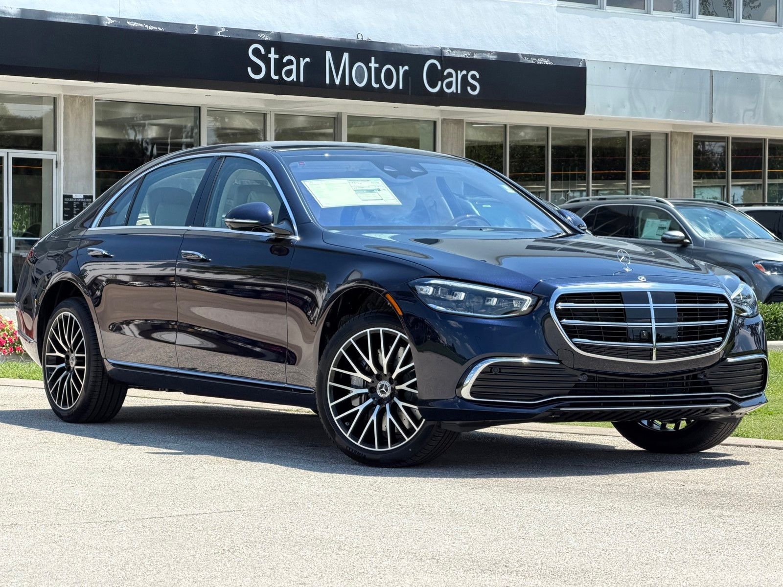 2026 Mercedes-Benz S-Class S 500 4MATIC's photo