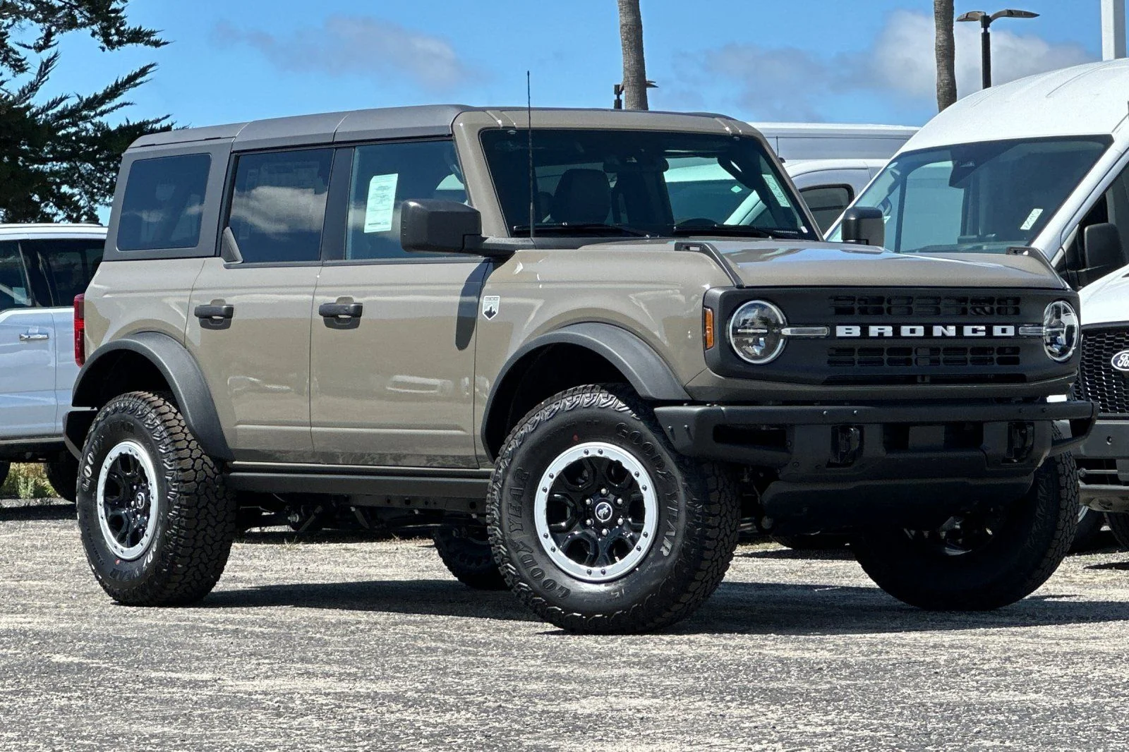 New 2026 Gray Ford Big Bend image 1