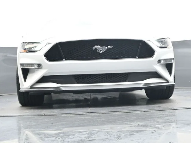 Used 2020 White Ford GT image 38
