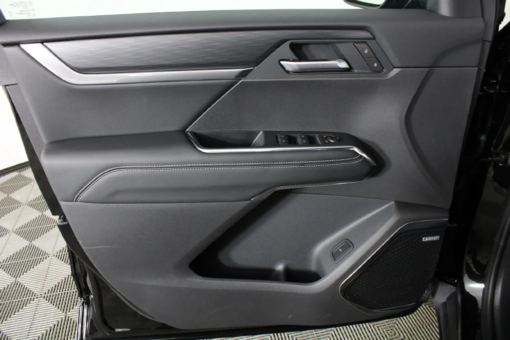 2027 GMC Acadia Elevation - Photo 12