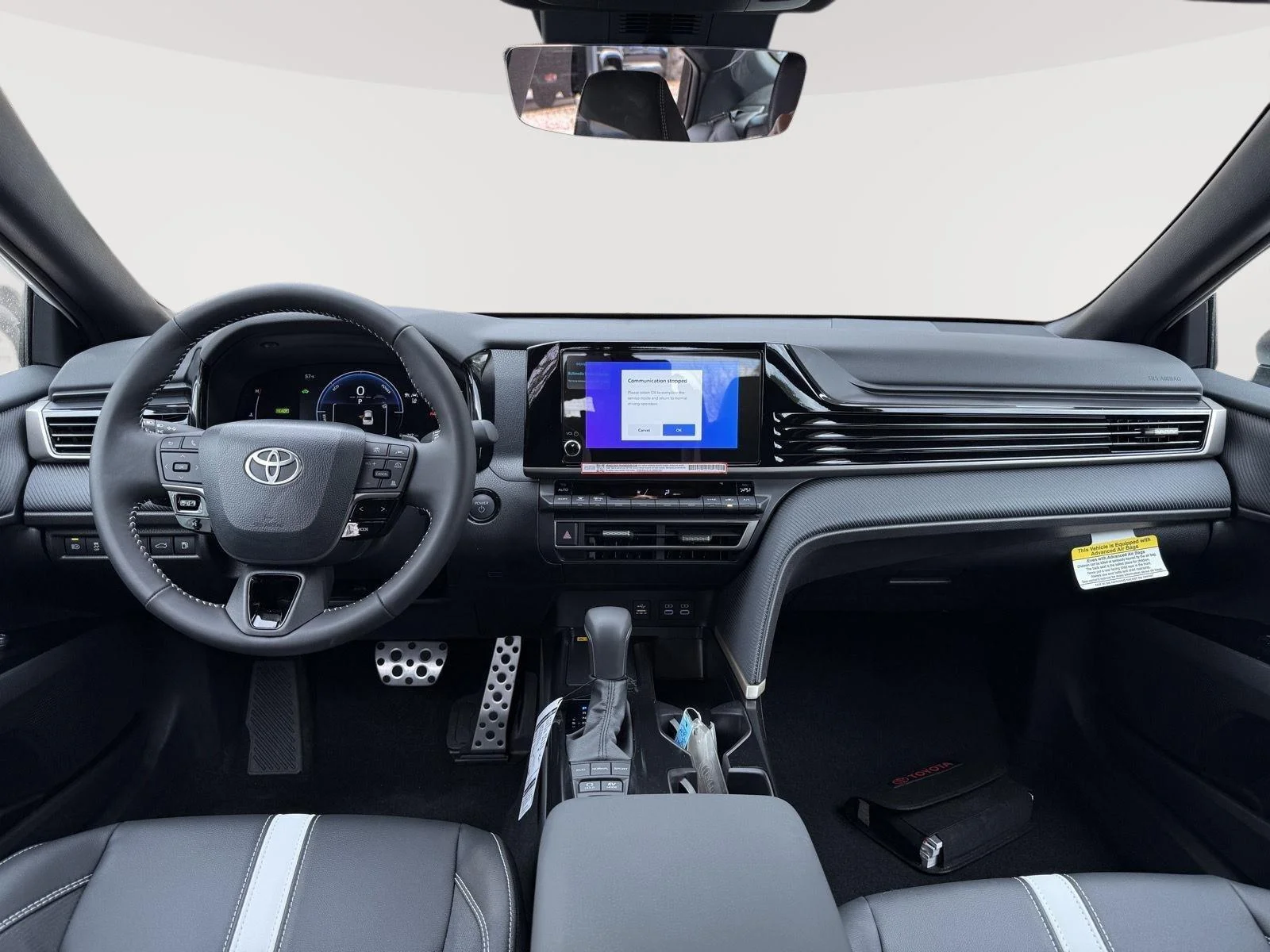 Certified Used 2026 Ice Cap Toyota SE image 3