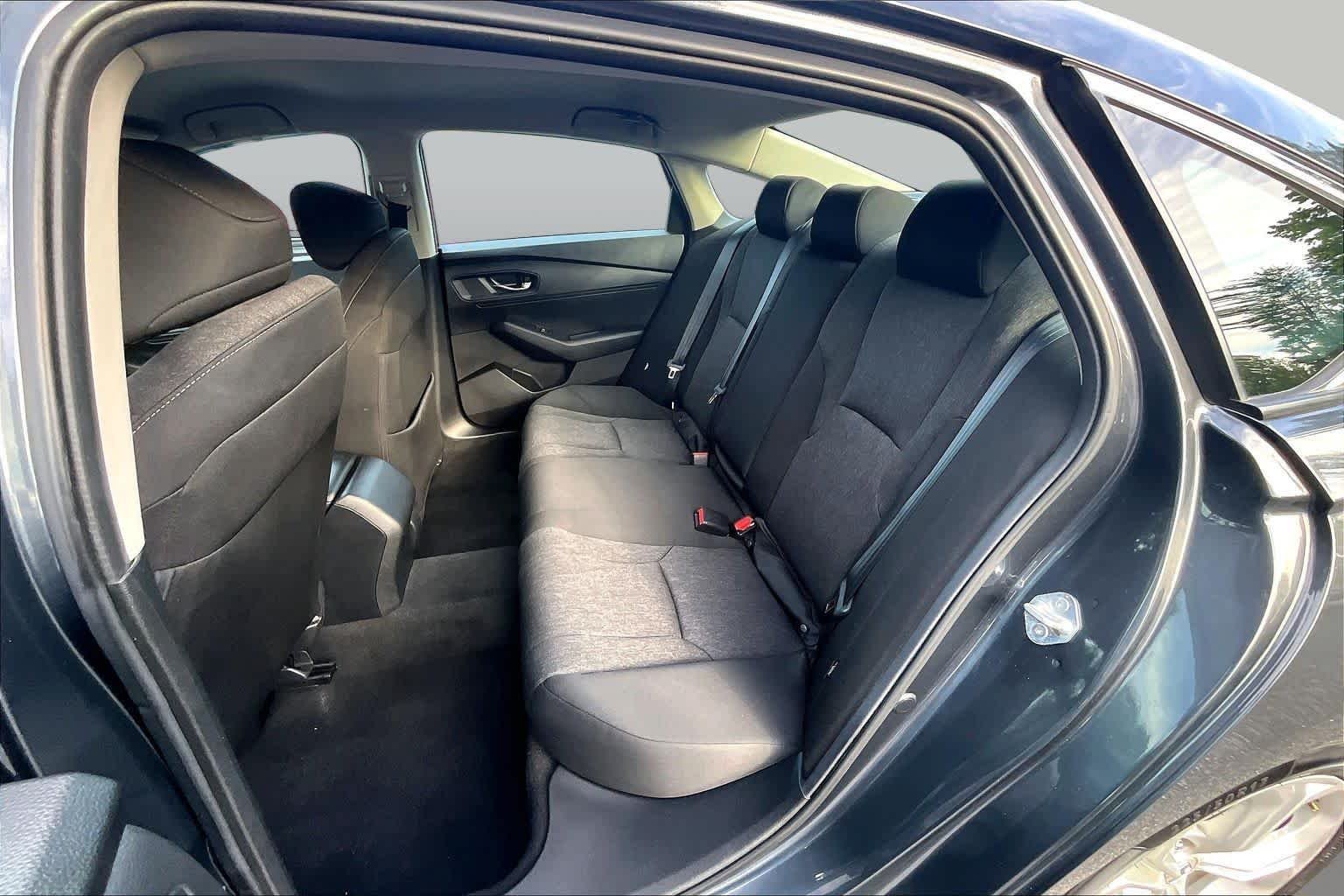 Used 2024 Meteorite Gray Metallic Honda LX image 18