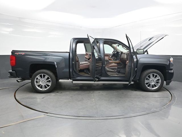 Used 2017 Gray Chevrolet High Country image 59