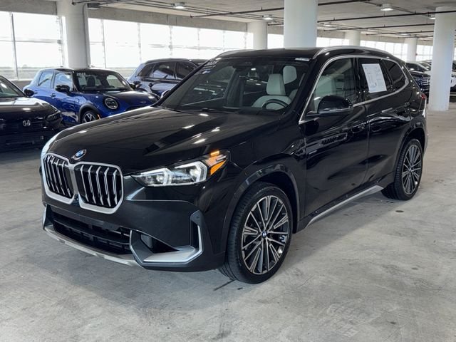 Certified Used 2025 Black Sapphire Metallic BMW xDrive28i image 4