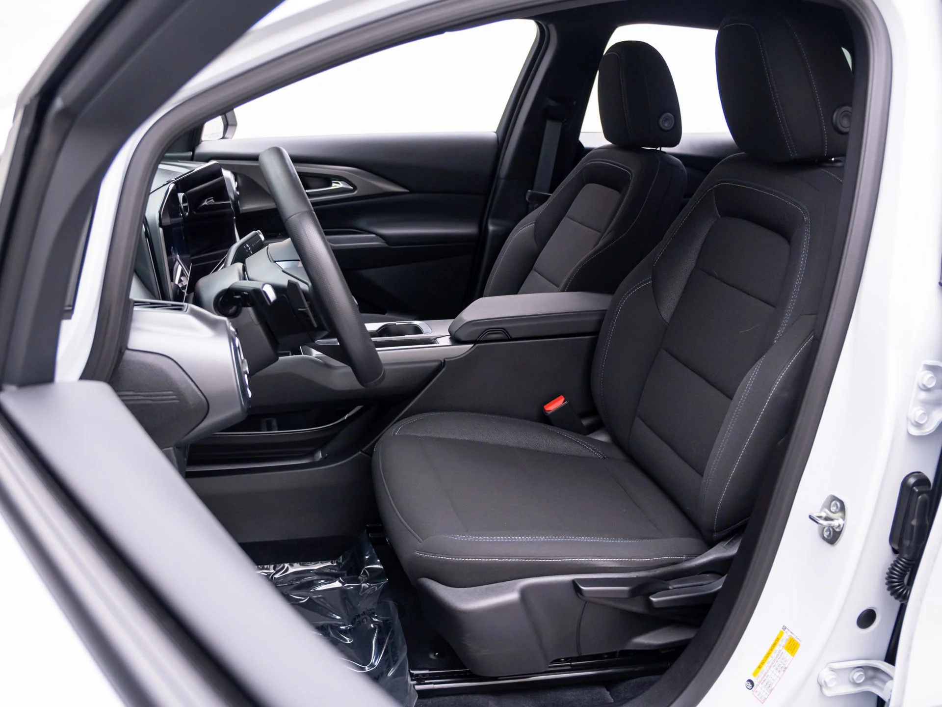 Used 2026 White Chevrolet LT image 14