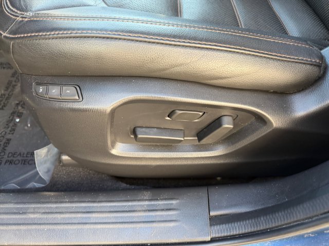 Used 2023 Blue Mazda 2.5 S Preferred Package image 9