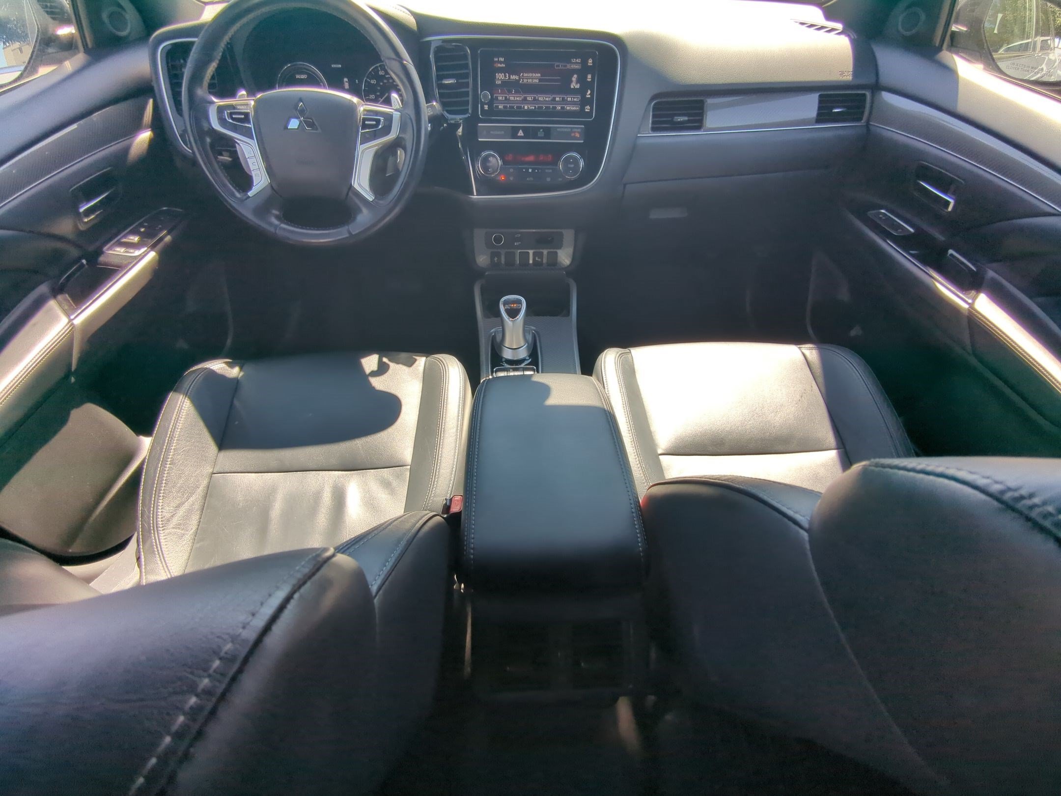 Used 2019 Alloy Silver Metallic Mitsubishi SEL image 27