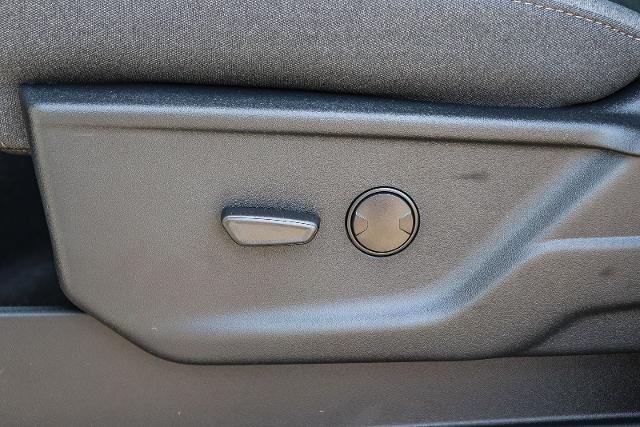 New 2026 Oxford White Ford F-250® XLT image 50