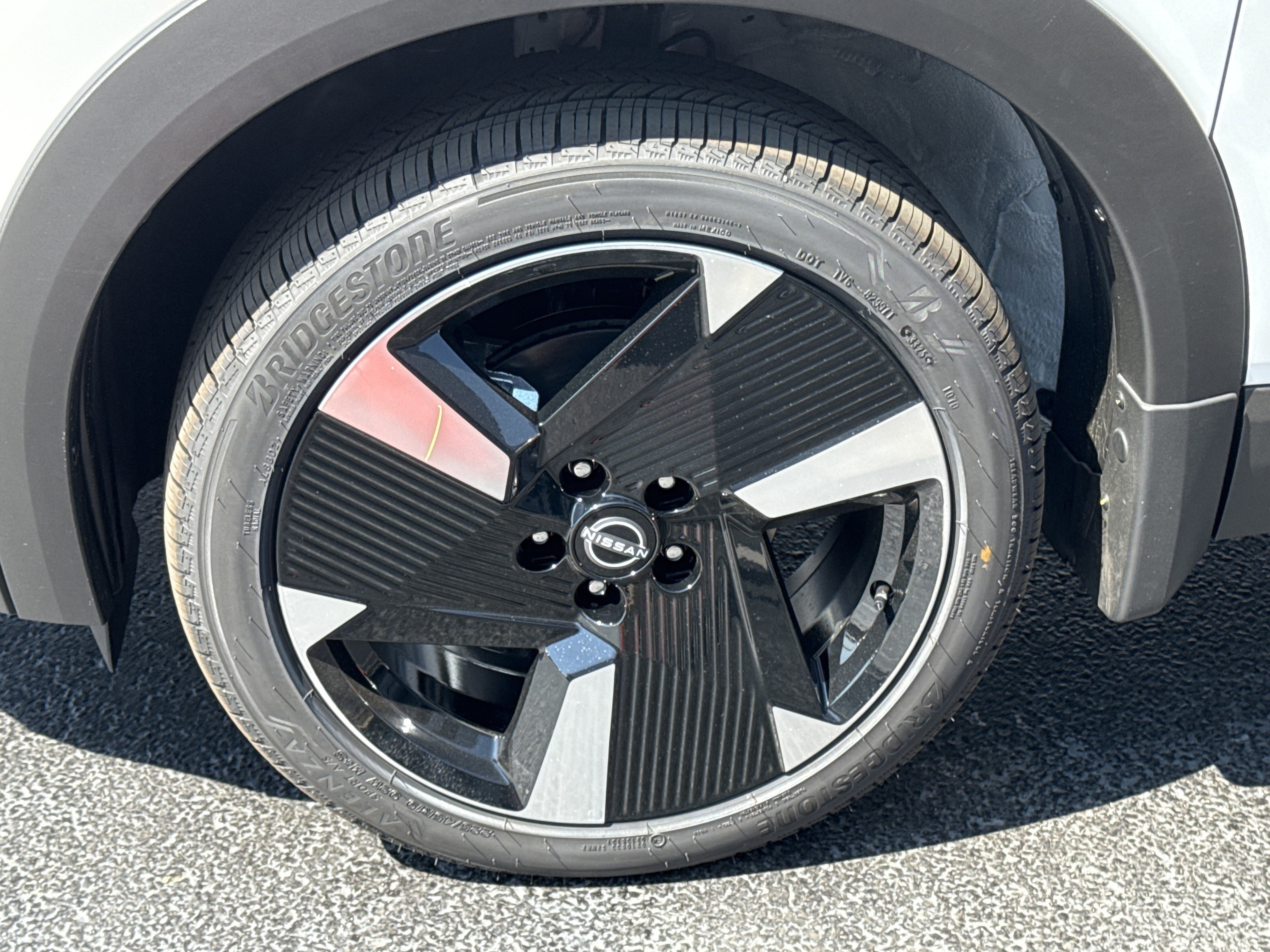 2026 Nissan KICKS SR AWD - Photo 14