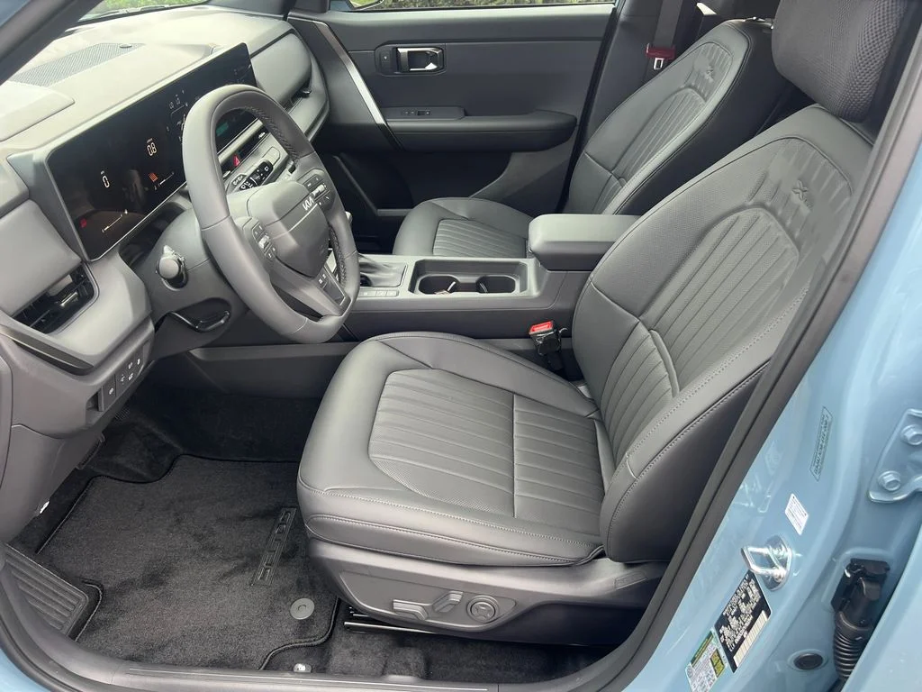 New 2027 Blue Kia X-Line image 9