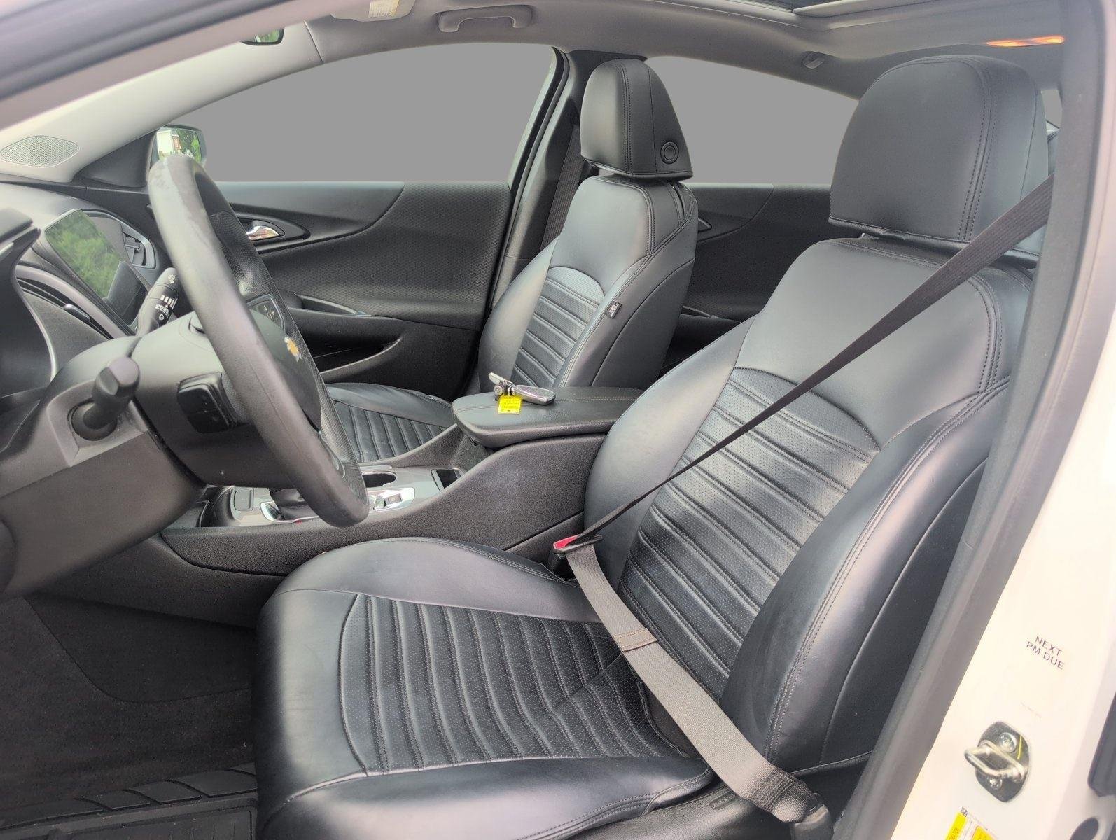 Used 2022 Summit White Chevrolet LT image 17