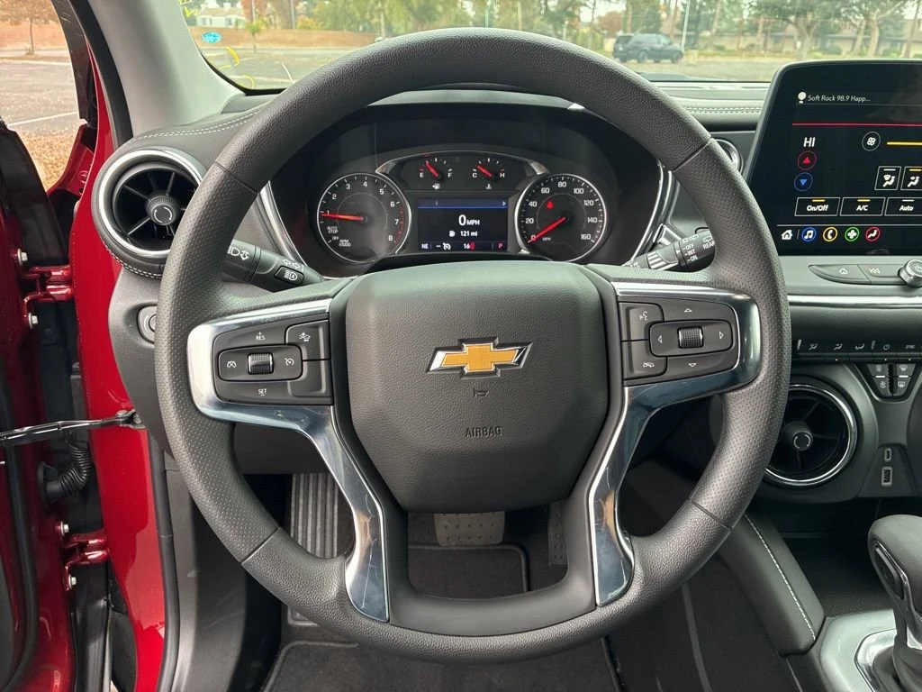 2025 Chevrolet Blazer 2LT - Photo 10