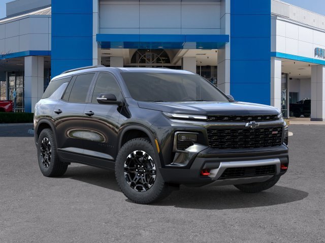 2027 Chevrolet Traverse Z71 - Photo 8